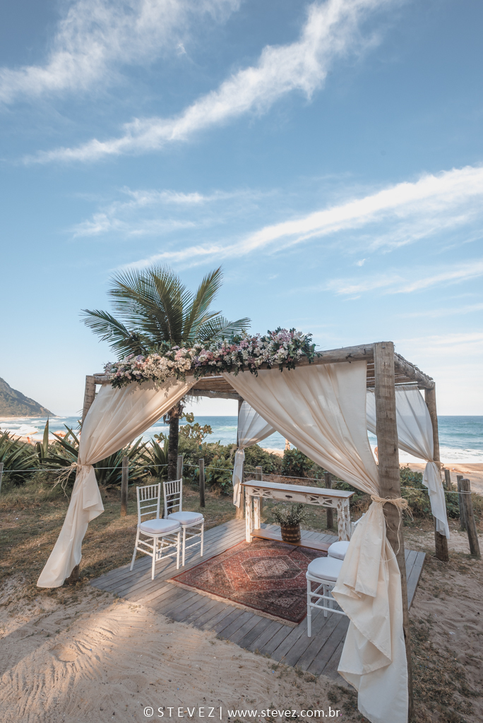 casamento na praia grumari beach garden