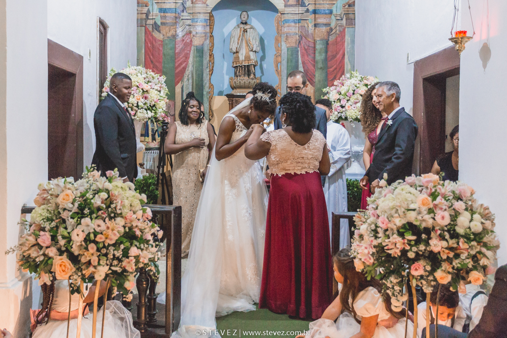 cerimonia casamento noiva negra igreja histórica de são francisco xavier niteroi