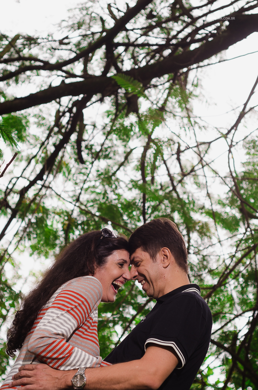 sorrindo espontâneo