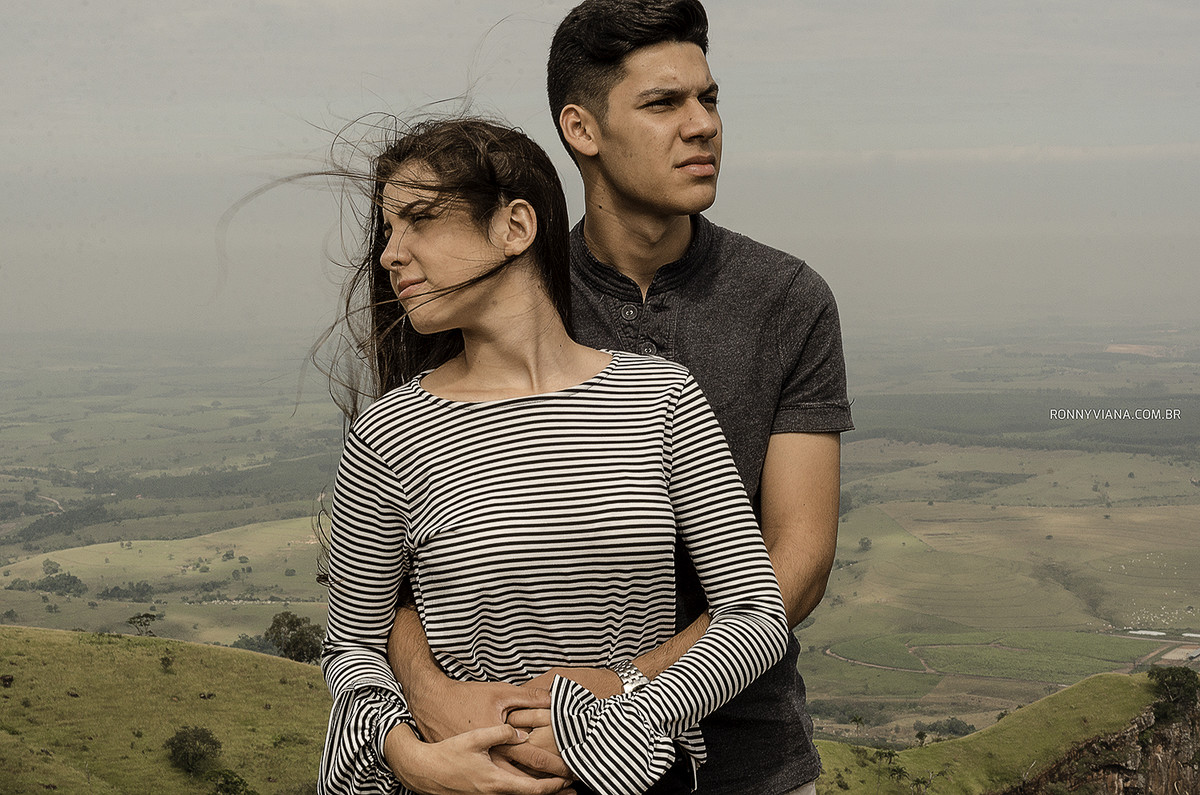 fotografo de casamento em piracicaba ronny viana book casal em sao pedro SP cruzeiro do facao vestido de noivas fica vai ter bolo limeira fazenda santa gertrudes rio claro wedding photographer