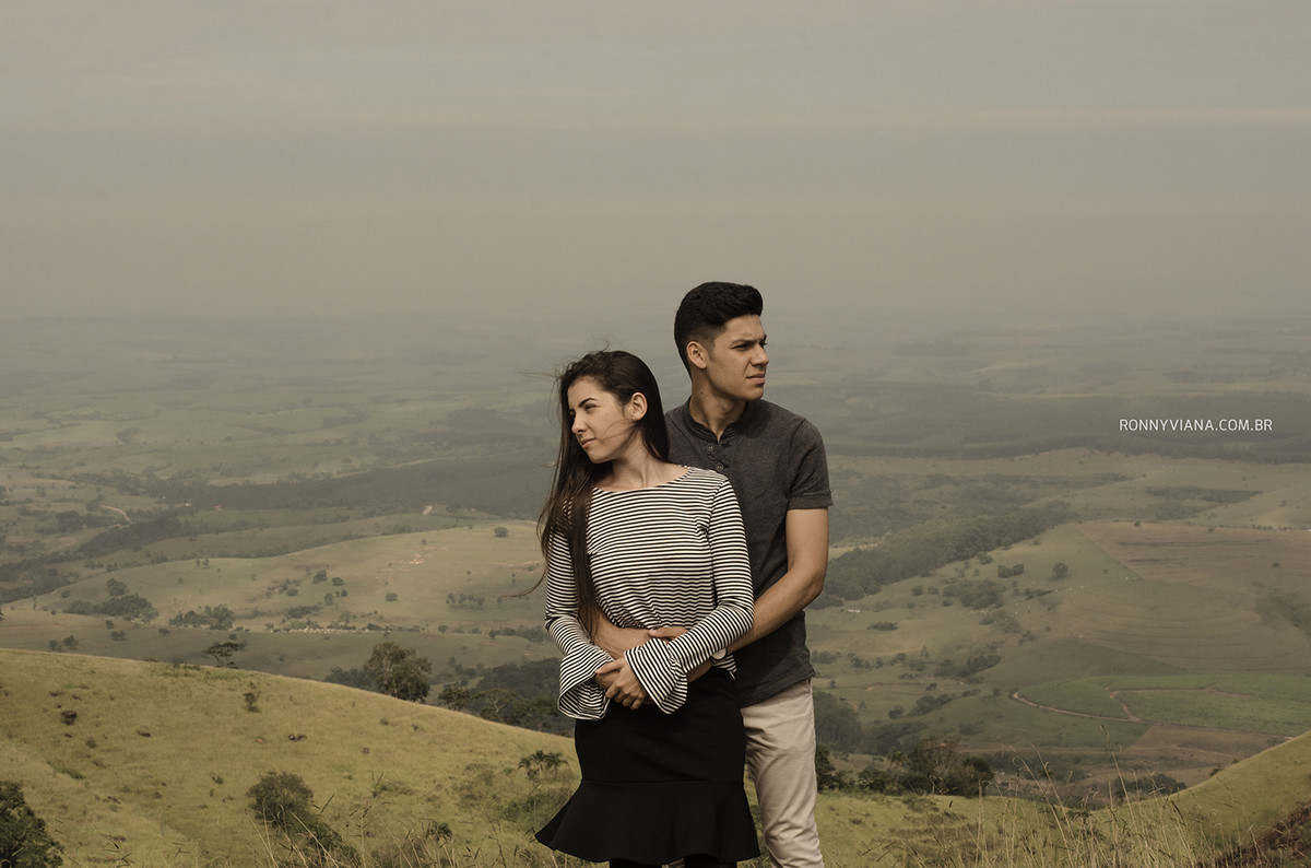 fotografo de casamento em piracicaba ronny viana book casal em sao pedro SP cruzeiro do facao vestido de noivas fica vai ter bolo limeira fazenda santa gertrudes rio claro wedding photographer