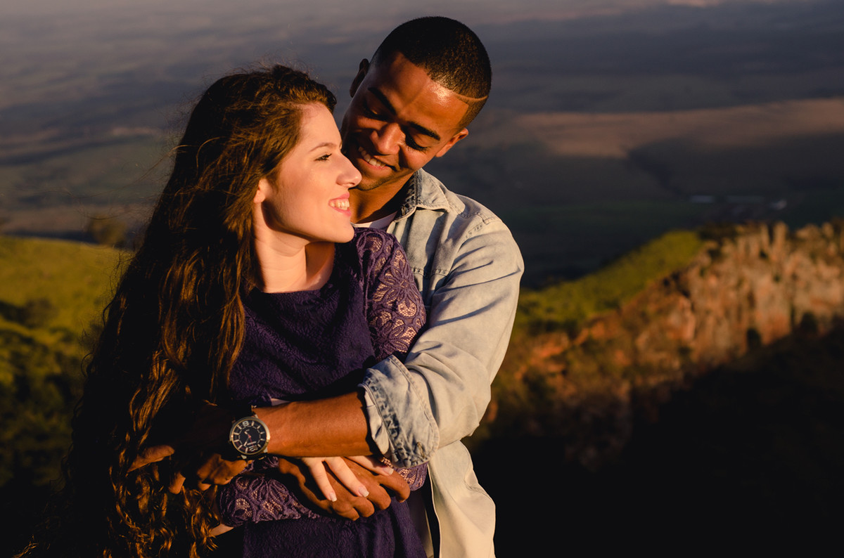 book-de-casal-em-piracicaba-são-paulo-fotografo-de-casamento-e-familia-ronny-viana-melhor-fotografo-de-casamento-em-campinas-noivado-viajem-para-rio-de-janeiro-fotos-de-noivas-destination-wedding