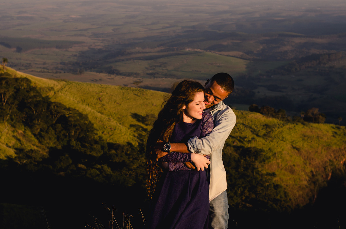 book-de-casal-em-piracicaba-são-paulo-fotografo-de-casamento-e-familia-ronny-viana-melhor-fotografo-de-casamento-em-campinas-noivado-viajem-para-rio-de-janeiro-fotos-de-noivas-destination-wedding