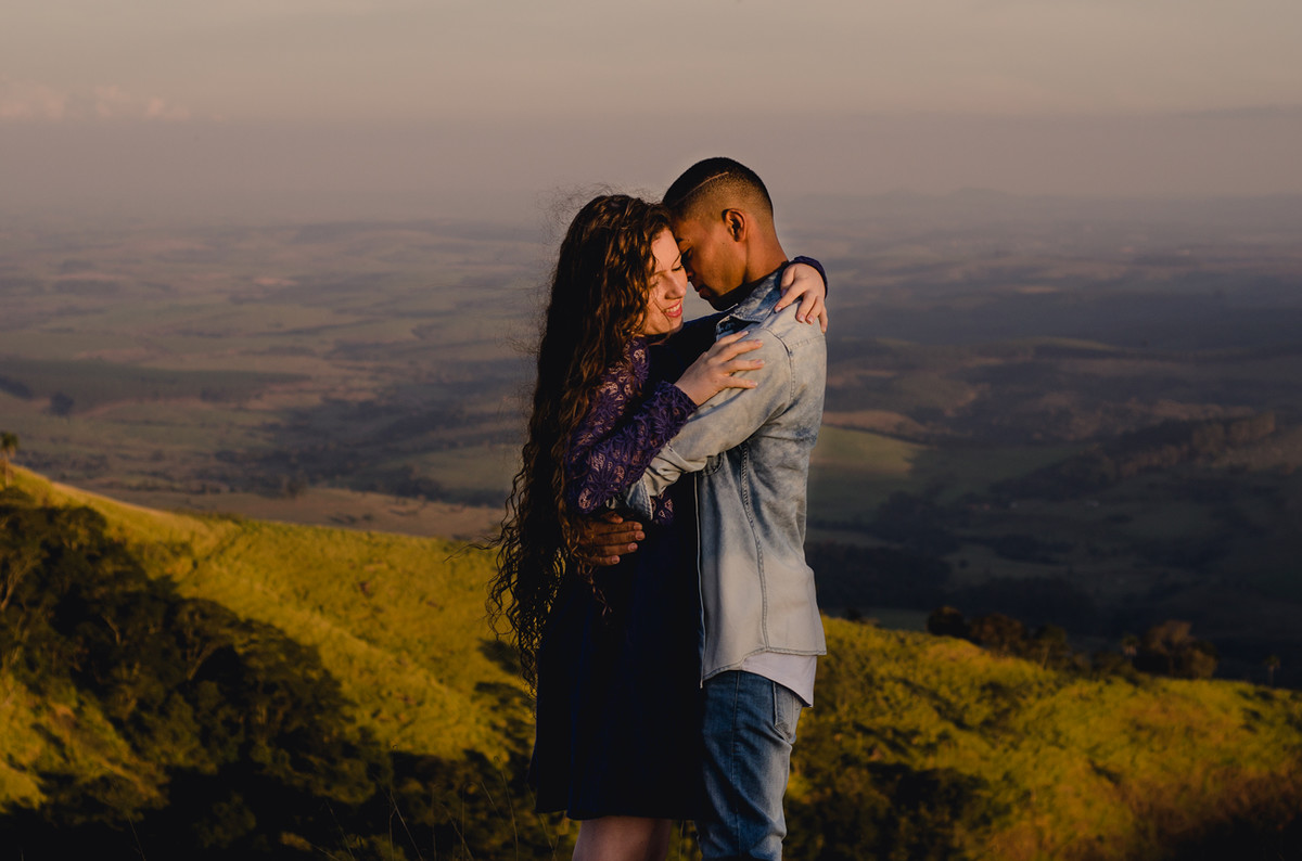 book-de-casal-em-piracicaba-são-paulo-fotografo-de-casamento-e-familia-ronny-viana-melhor-fotografo-de-casamento-em-campinas-noivado-viajem-para-rio-de-janeiro-fotos-de-noivas-destination-wedding