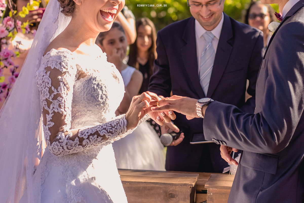 fotografia-de-casamento-em-piracicaba-sp-ronny-viana-casamentos-no-campo-vestido-de-noivas-fica-vai-ter-bolo-studio-47-felipe-paes-destination-wedding