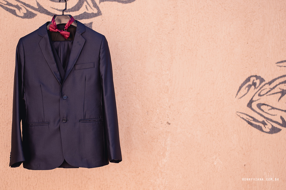 terno do noivo pendurado making of