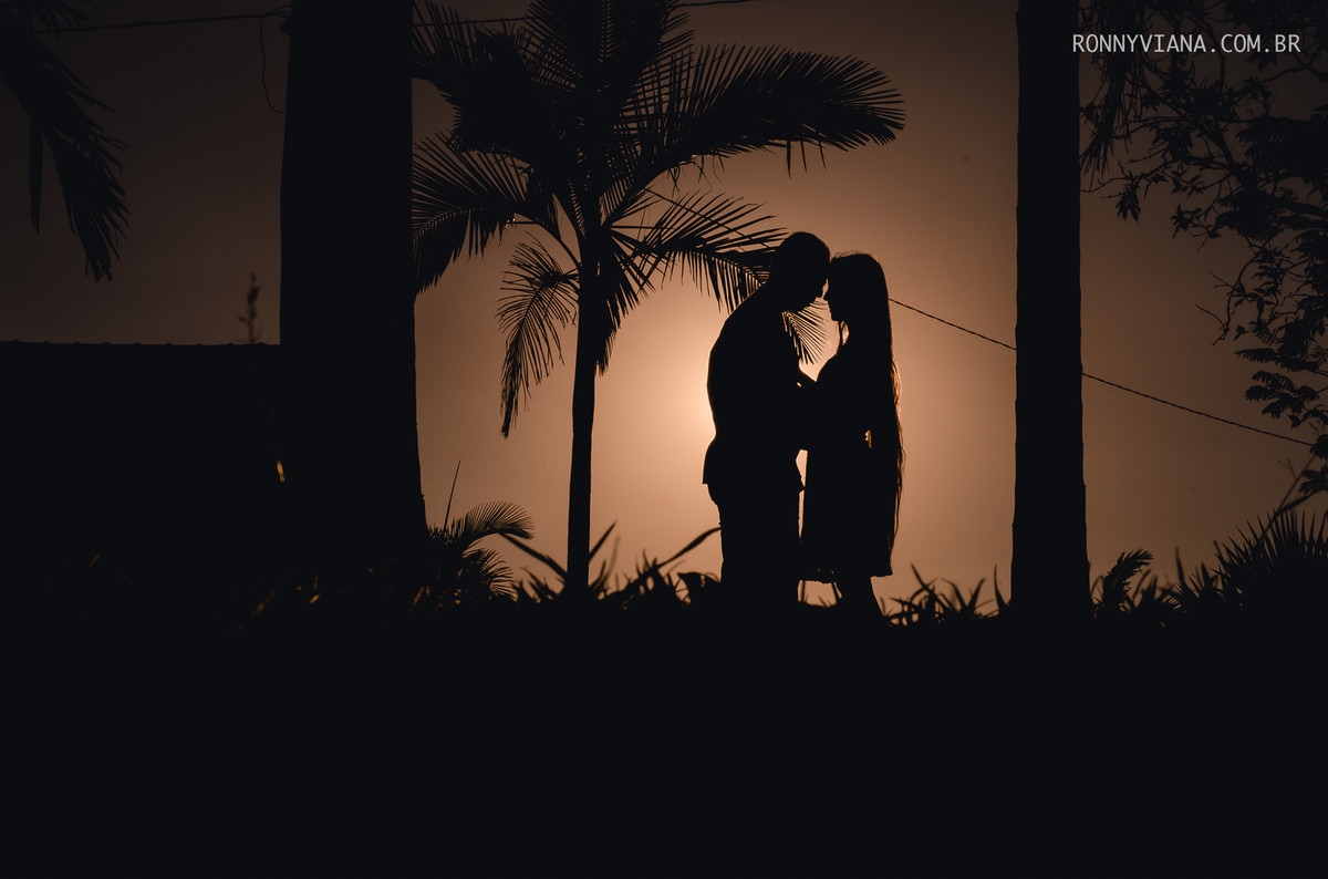 book-de-casal-em-saltinho-pre-casamento-street-wedding-ronny-viana-fotografo-de-casamento-vestido-de-noivas-em-sp