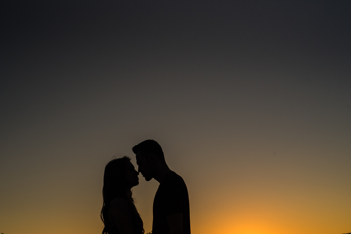 casal no por do sol fotografia criativa por ronny viana