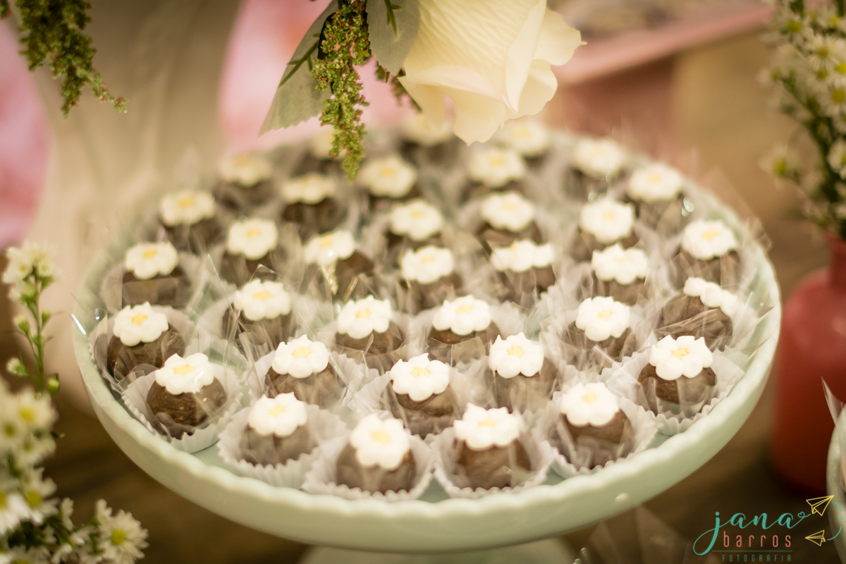 Fotógrafa Jana Barros, fotografia de aniversário infantil, fotografia de aniversário infantil bh, fotografia de aniversario infantil contagem, fotos de aniversário, fotografia de eventos