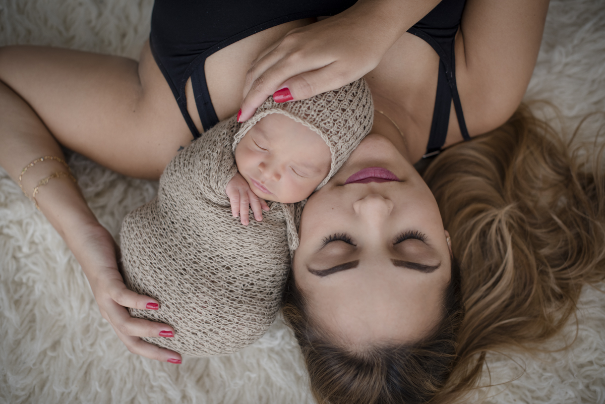 fotos de bebes recem nascidos, fotos de recem nascidos, fotos newborn, fotografia newborn bh, fotografa newborn bh, book newborn bh, book newborn contagem, book newborn betim, ensaio newborn