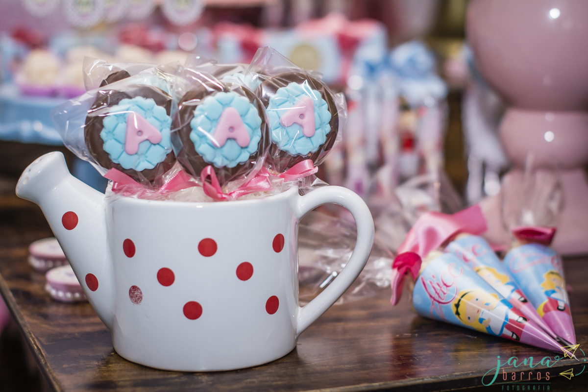 Fotógrafa Jana Barros, fotografia de aniversário infantil, fotografia de aniversário infantil bh, fotografia de aniversario infantil contagem, fotos de aniversário, fotografia de eventos