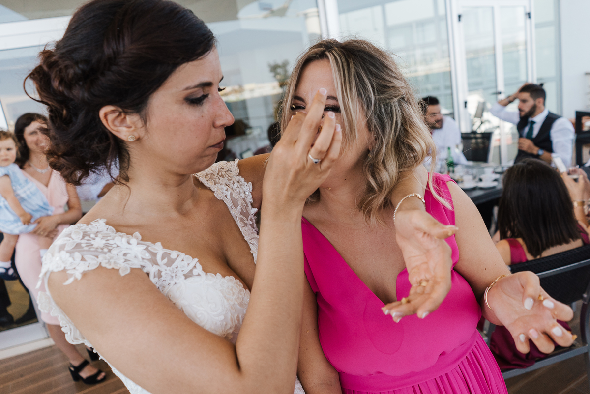 Brincadeira entre amigas