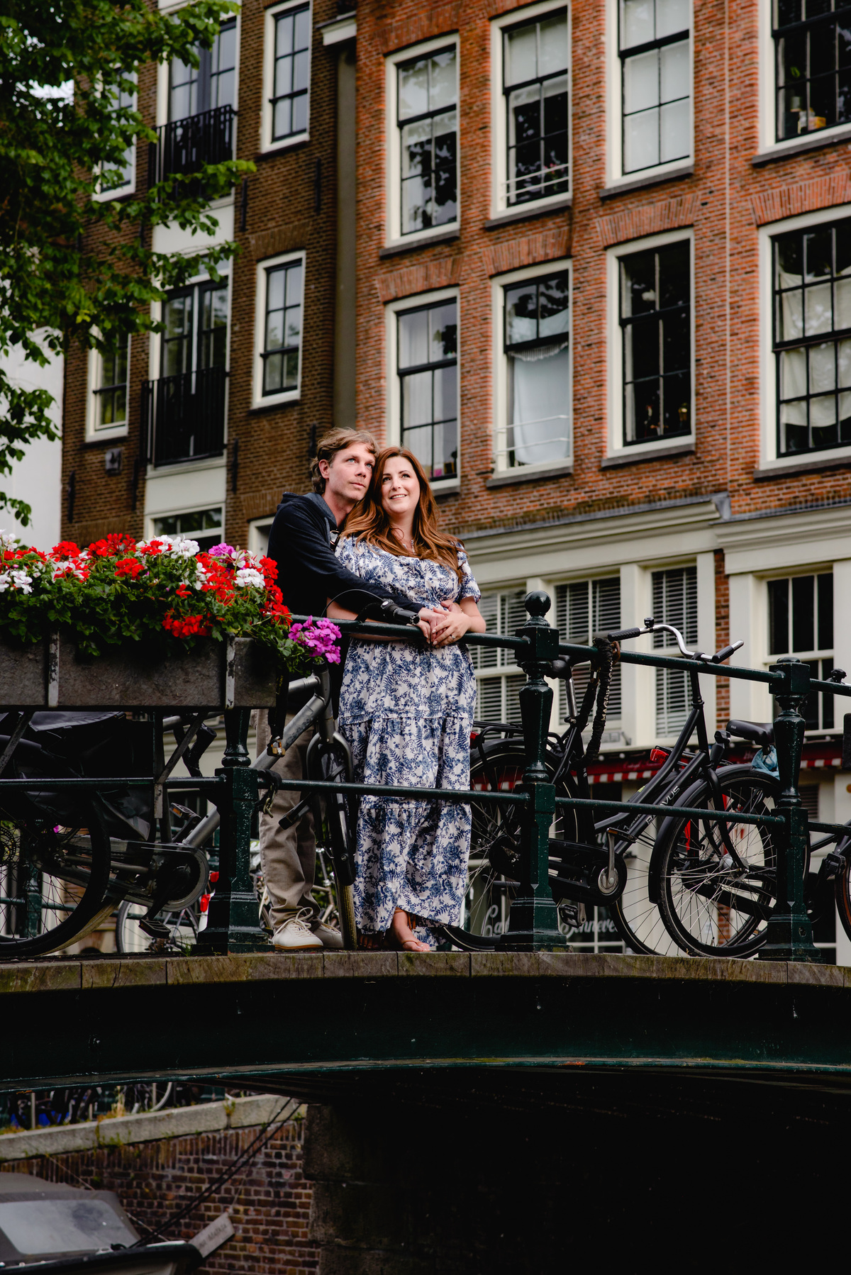 Amsterdam canals in the Jordaan, couple's holiday in Amsterdam close up
