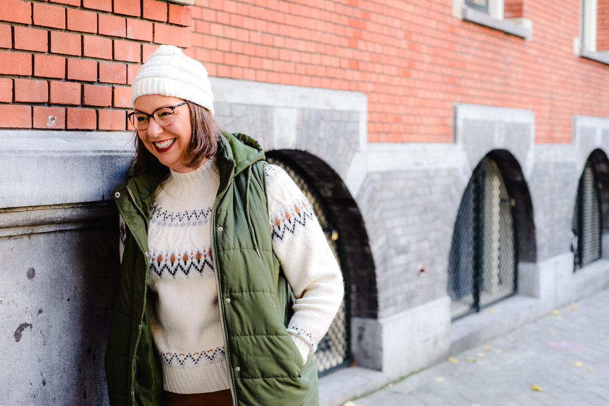 vacation photographer in Amsterdam,. holiday photographer in Amsterdam, solo traveler pictures, what to do in Amsterdam as a solo traveler, amsterdam for the first time