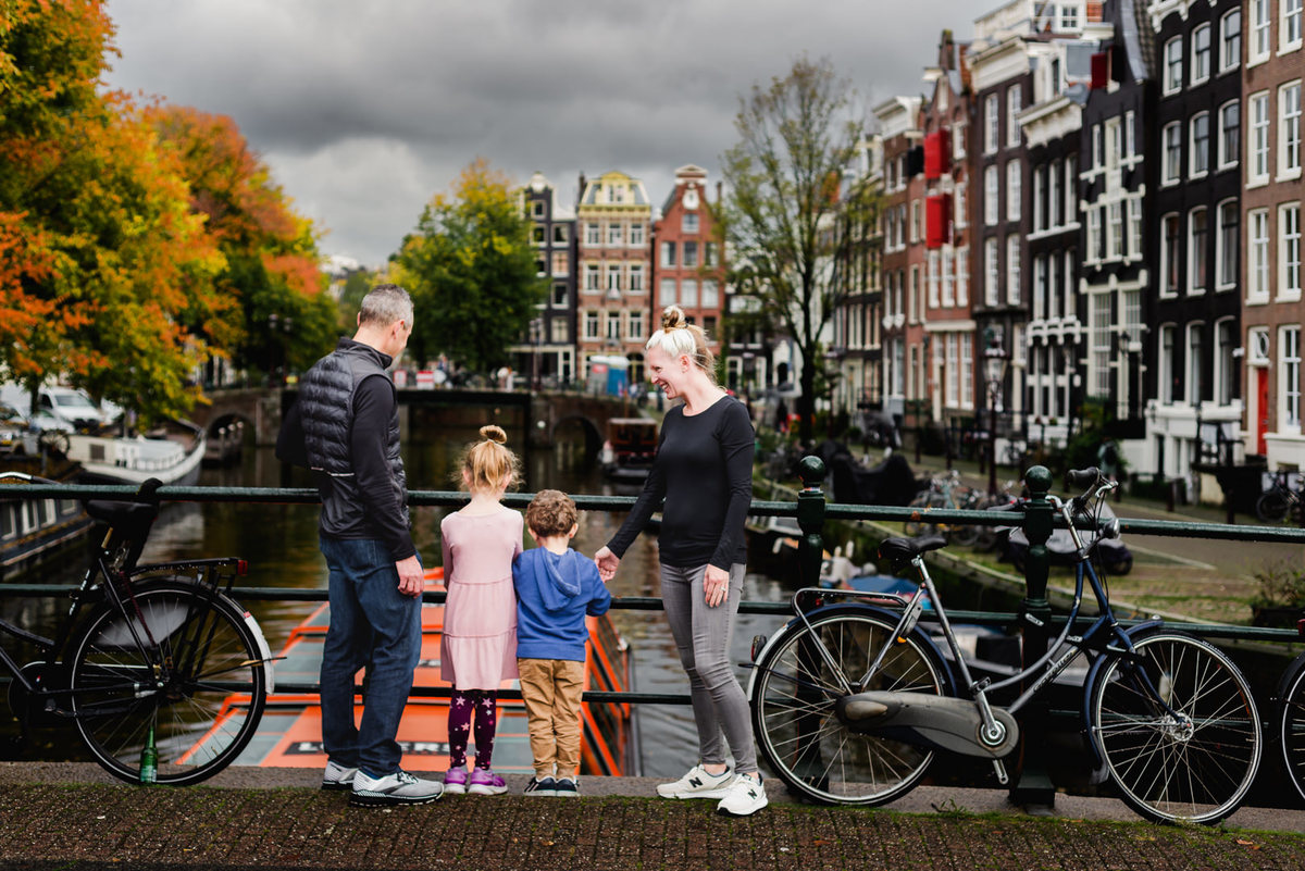 vacation photographer in Amsterdam, family photographer in Amsterdam, holiday photographer in Amsterdam, what to do with kids in Amsterdam, fun activities for small kids in Amsterdam, Amsterdam city break for families