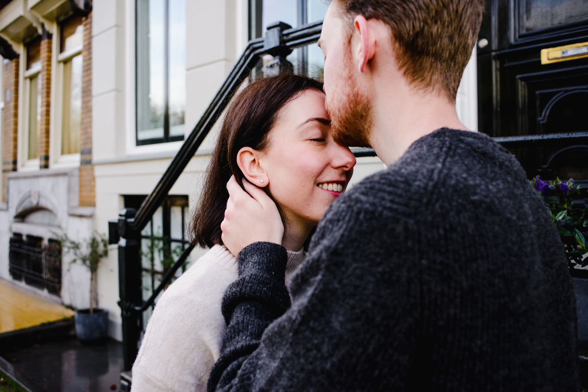 vacation photographer in Amsterdam, holiday photographer in Amsterdam, couple's photo session in Amsterdam, anniversary ideas in Amsterdam