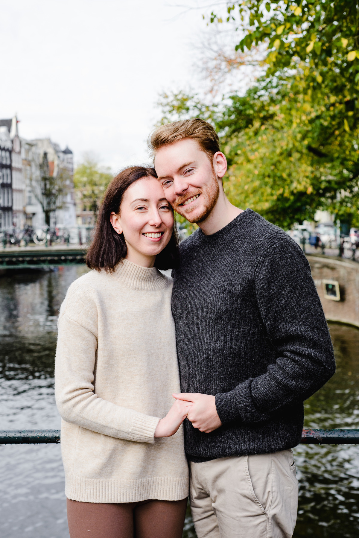 vacation photographer in Amsterdam, holiday photographer in Amsterdam, couple's photo session in Amsterdam, anniversary ideas in Amsterdam