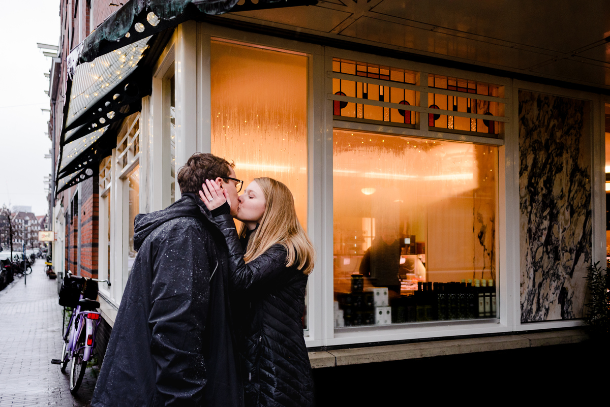 vacation photographer in Amsterdam, holiday photographer in Amsterdam, engagement proposal in Amsterdam, where to propose in Amsterdam, photographer in Amsterdam