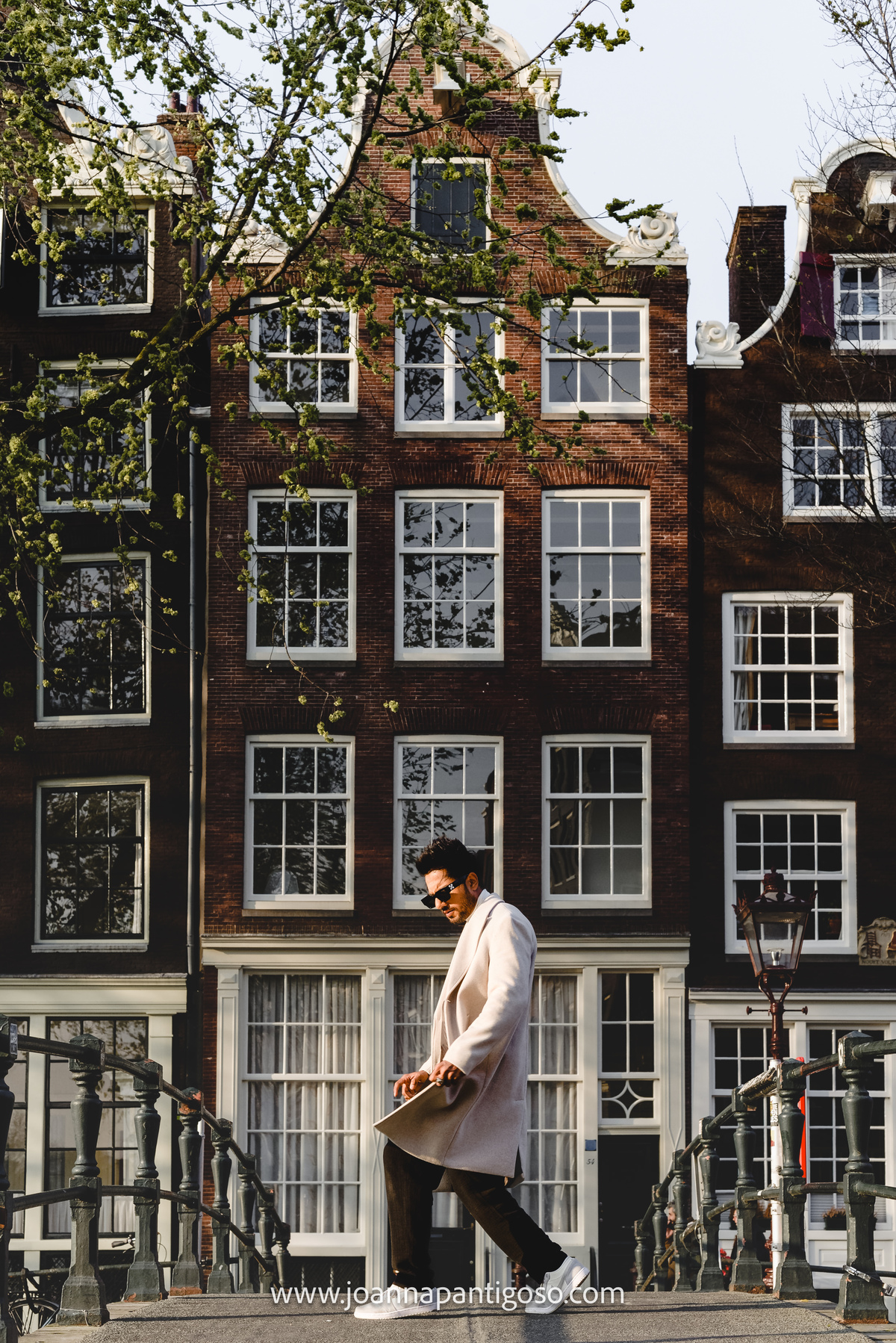 rehaan roy, amsterdam, amsterdam vacation photography, vacation photographer in Amsterdam, amsterdam canals, holiday photographer in Amsterdam, solo traveller, solo traveler