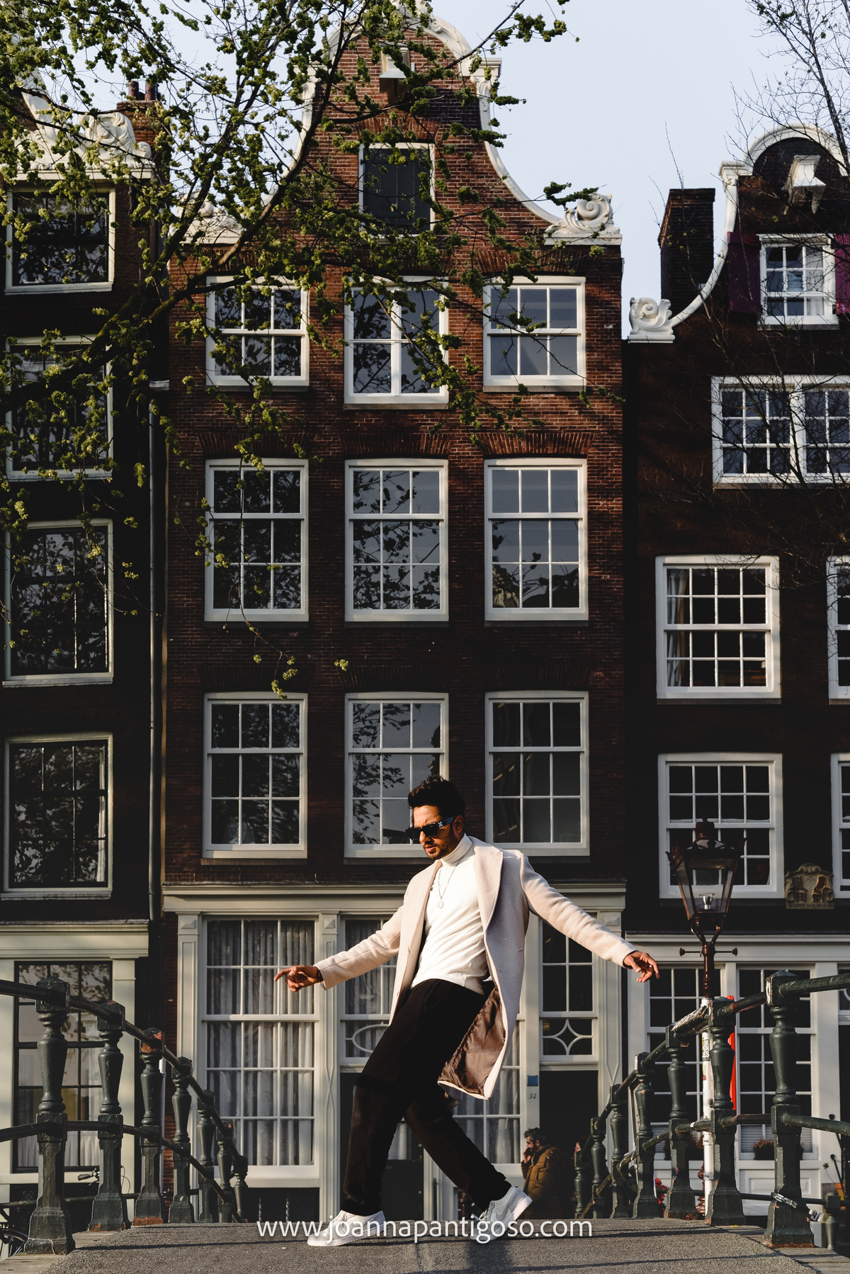 rehaan roy, amsterdam, amsterdam vacation photography, vacation photographer in Amsterdam, amsterdam canals, holiday photographer in Amsterdam, solo traveller, solo traveler