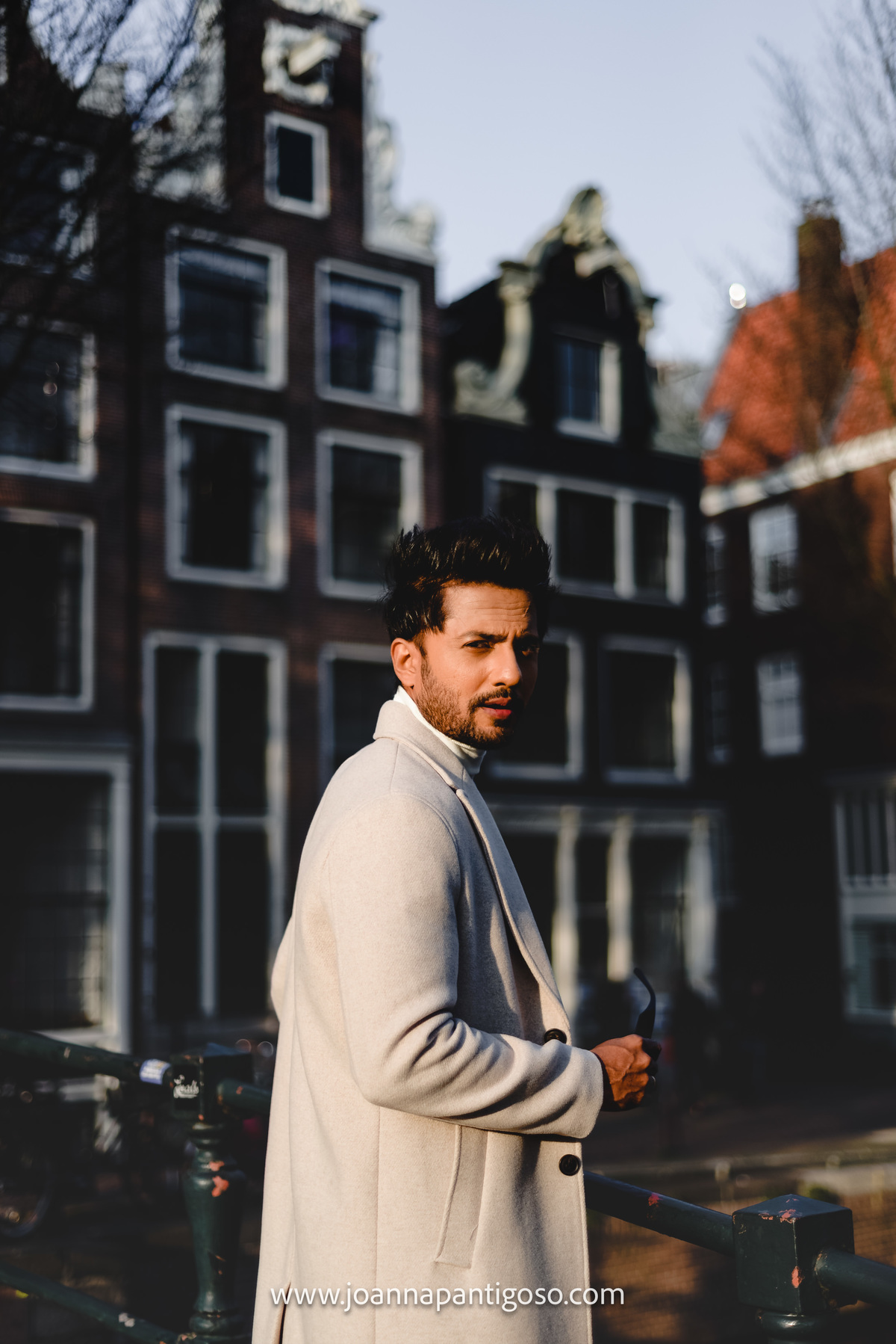 rehaan roy, amsterdam, amsterdam vacation photography, vacation photographer in Amsterdam, amsterdam canals, holiday photographer in Amsterdam, solo traveller, solo traveler