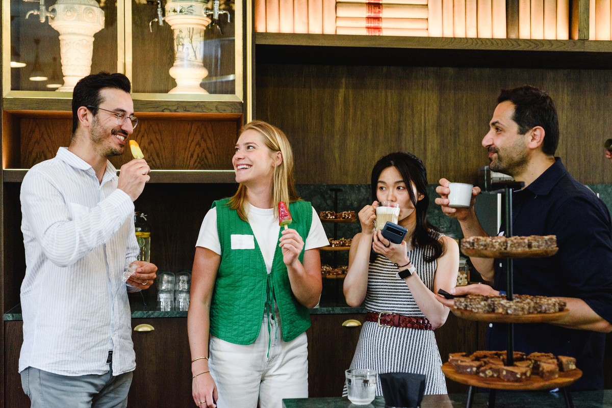 Business event, ie university alumni reunion, benelux alumni summit, heineken experience, molenzolder, event photography, business event photographer, event photographer in Amsterdam, professional event photographer in Amsterdam, joanna pantigoso