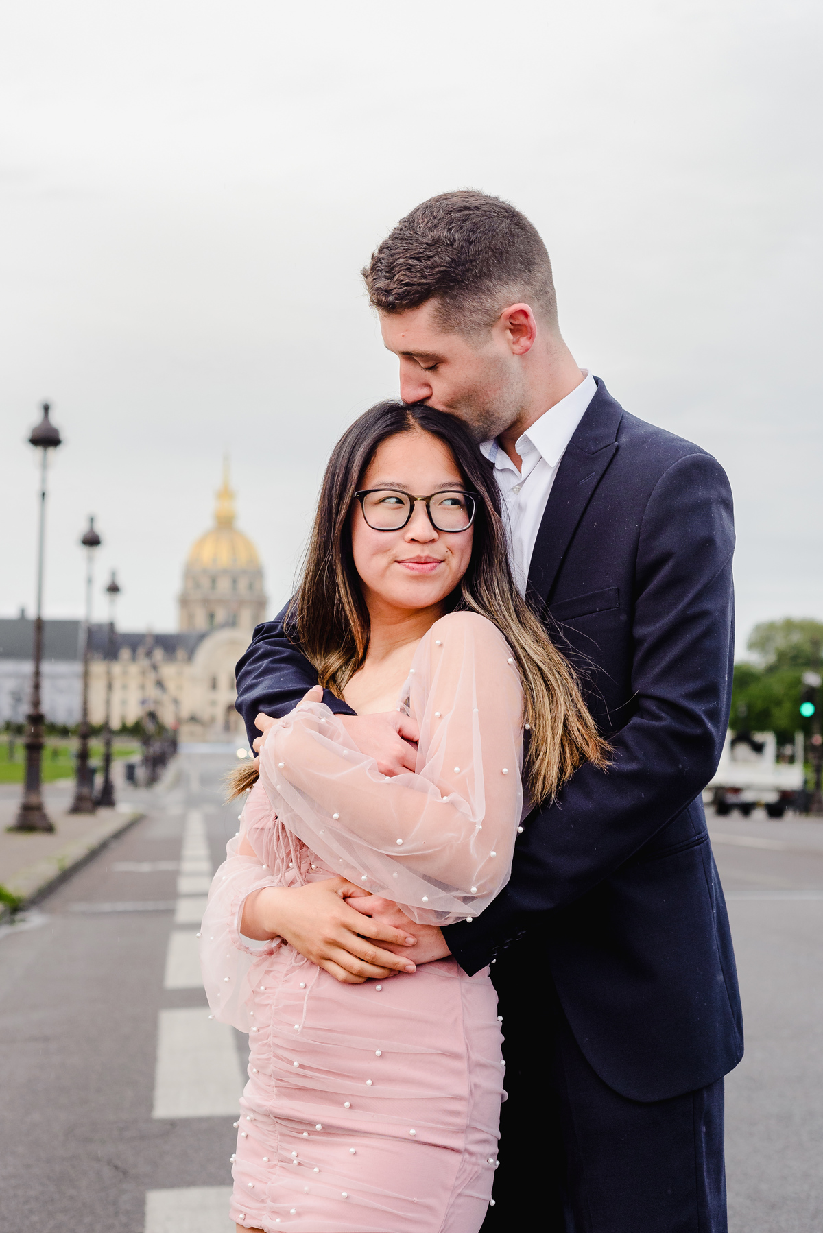 Amsterdam photographer, vacation photographer in Amsterdam, holidays in Paris, photographer photographed, couple in Paris, Emily in Paris