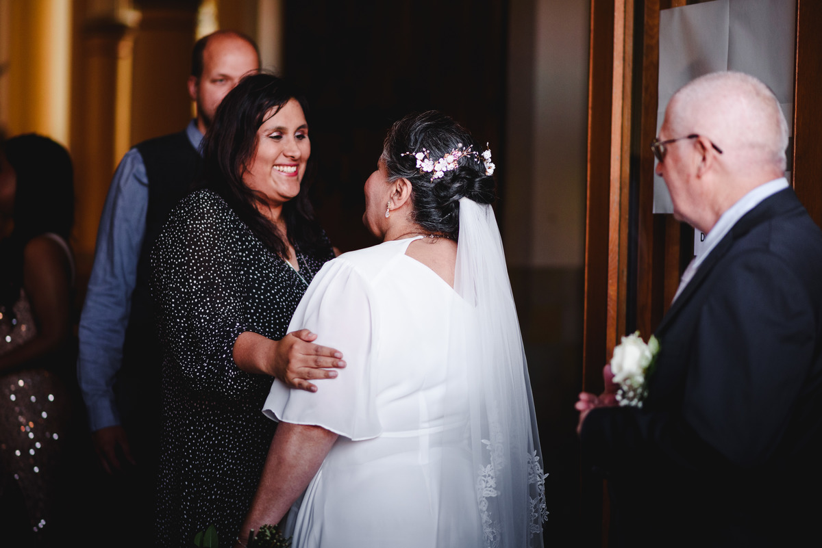 wedding day in schagen, religious ceremony in a church, spanish speaking priest in the netherlands, catholic ceremony, wedding photographer trouwfotograaf