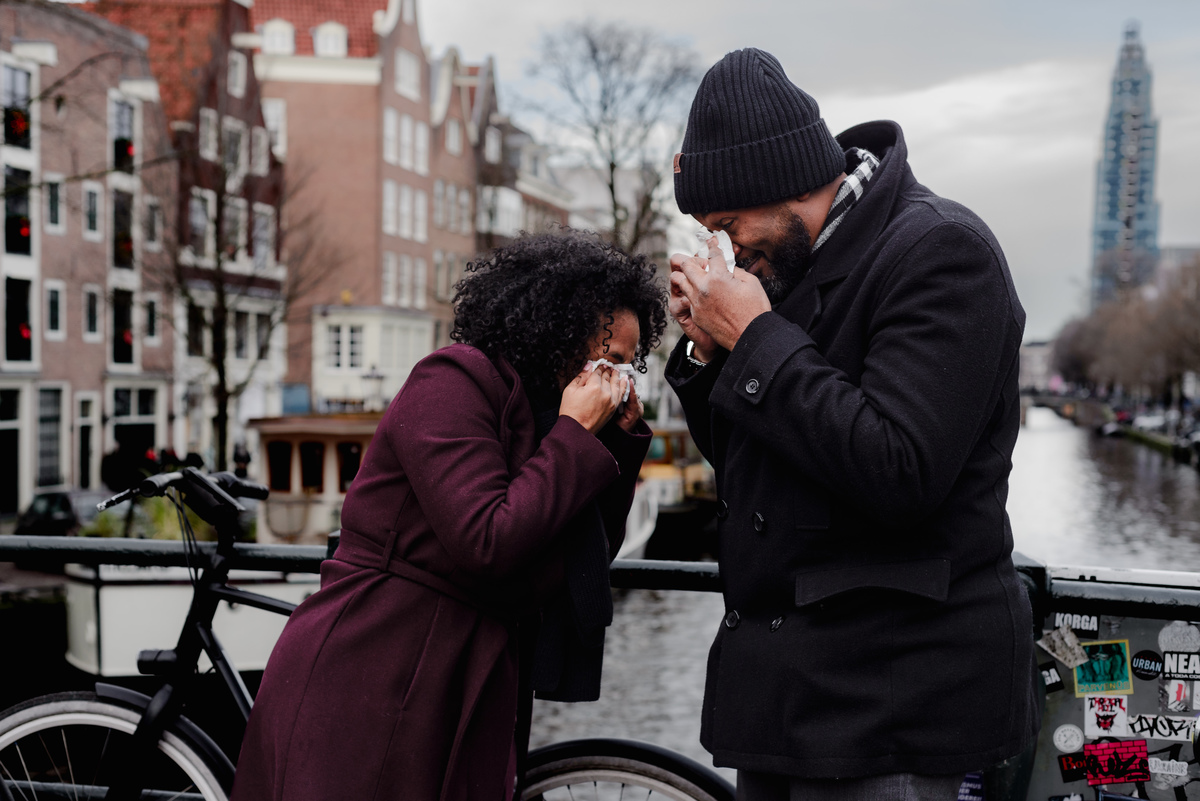 Engagement session, engagement proposal, secret engagement proposal in Amsterdam, proposal expert, getting engaged in Amsterdam, proposing in Amsterdam, engagement ring, proposal story, vacation photographer, Amsterdam, couple photo session