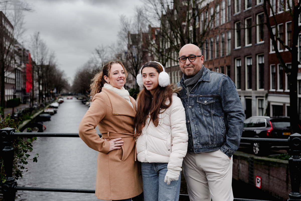 Amsterdam family photography session
Winter family portraits Amsterdam
Family photo shoot Amsterdam winter
Capturing winter memories Amsterdam
Family portrait photographer Amsterdam
Winter family photo ideas
Family photography tips for winter