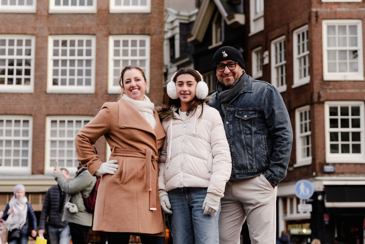 Amsterdam family photography session
Winter family portraits Amsterdam
Family photo shoot Amsterdam winter
Capturing winter memories Amsterdam
Family portrait photographer Amsterdam
Winter family photo ideas
Family photography tips for winter