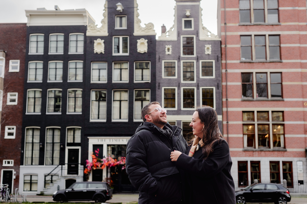 Amsterdam engagement photography
Proposal photo shoot Amsterdam
Romantic proposal spots Amsterdam
Engagement photographer Netherlands
Planning an engagement in Amsterdam
Best proposal locations in Amsterdam
Amsterdam canal proposal ideas
Engagement photo 