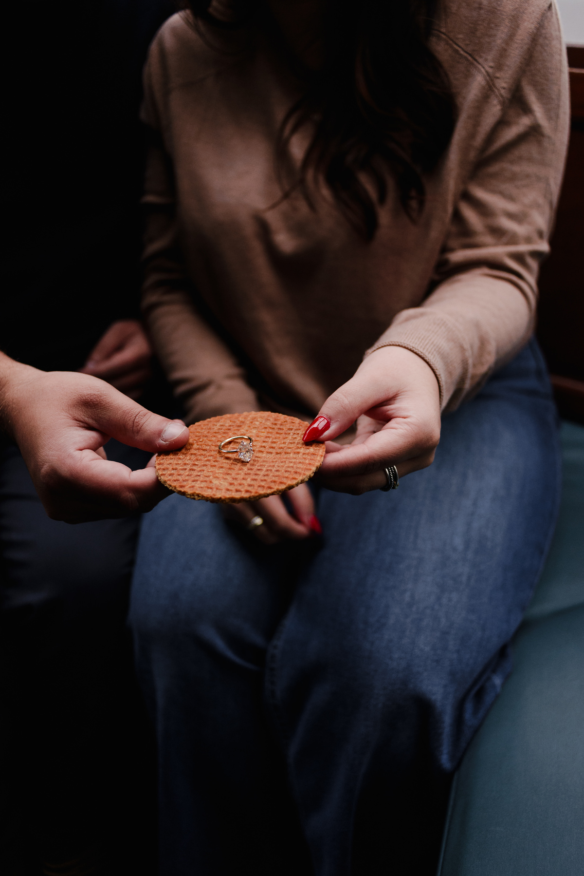 Amsterdam engagement photography
Proposal photo shoot Amsterdam
Romantic proposal spots Amsterdam
Engagement photographer Netherlands
Planning an engagement in Amsterdam
Best proposal locations in Amsterdam
Amsterdam canal proposal ideas
Engagement photo 