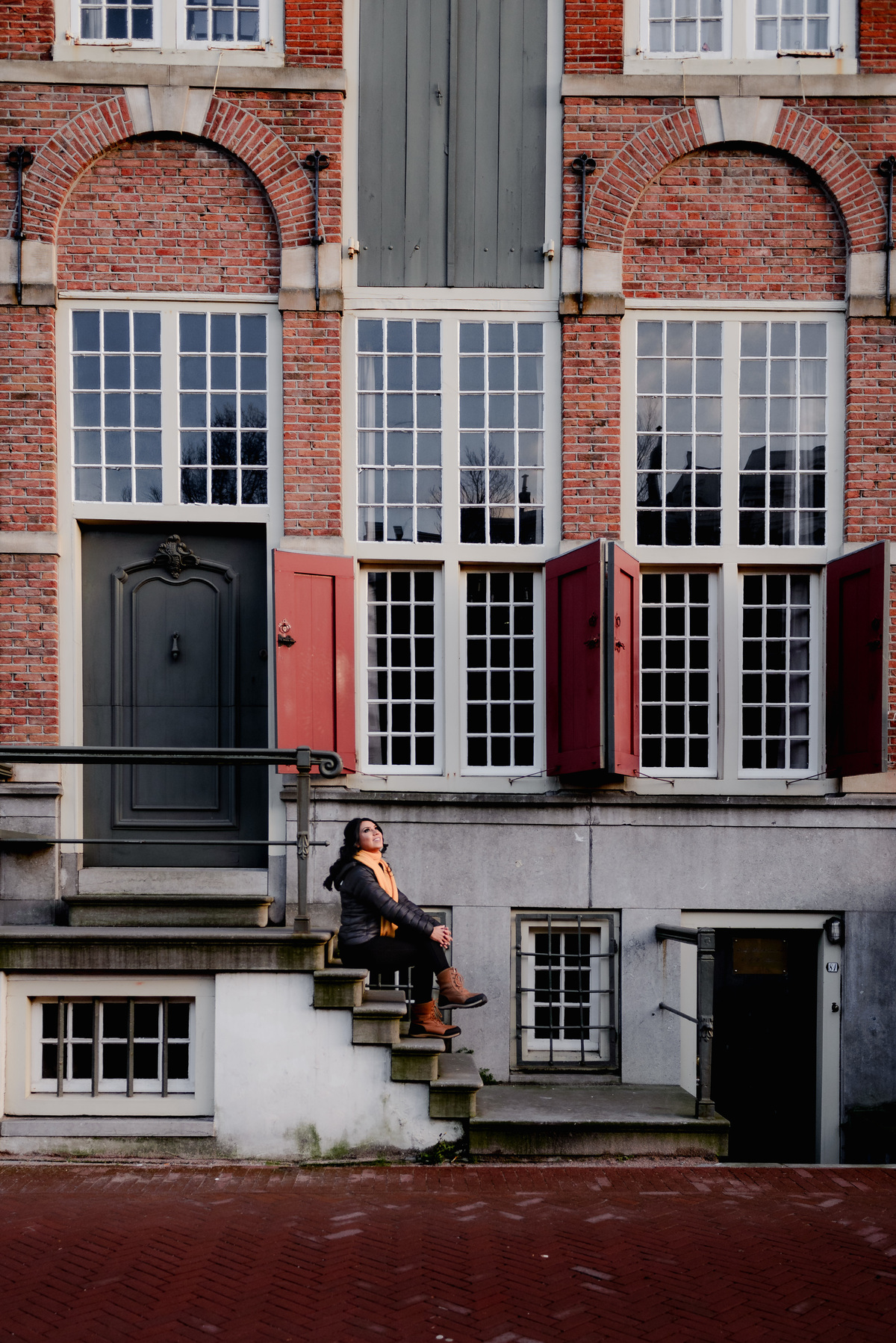 Explore Amsterdam's charming streets, scenic canals, and top museums. Join our lifestyle routes to combine history, 