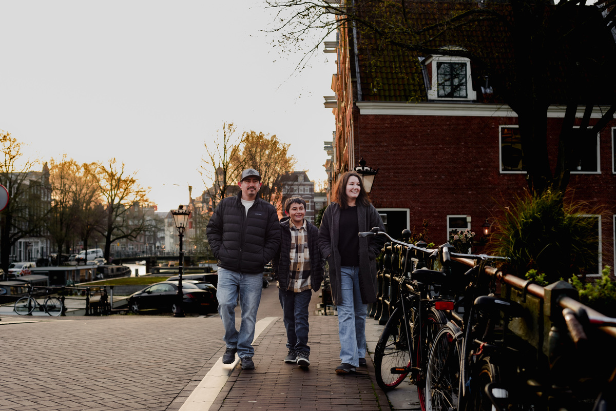 Vacation photography captures your travel memories in stunning, professional photos. Imagine exploring Amsterdam's iconic spots while a skilled photographer snaps magical pictures. This service includes guided tours, local tips, and tailored photography
