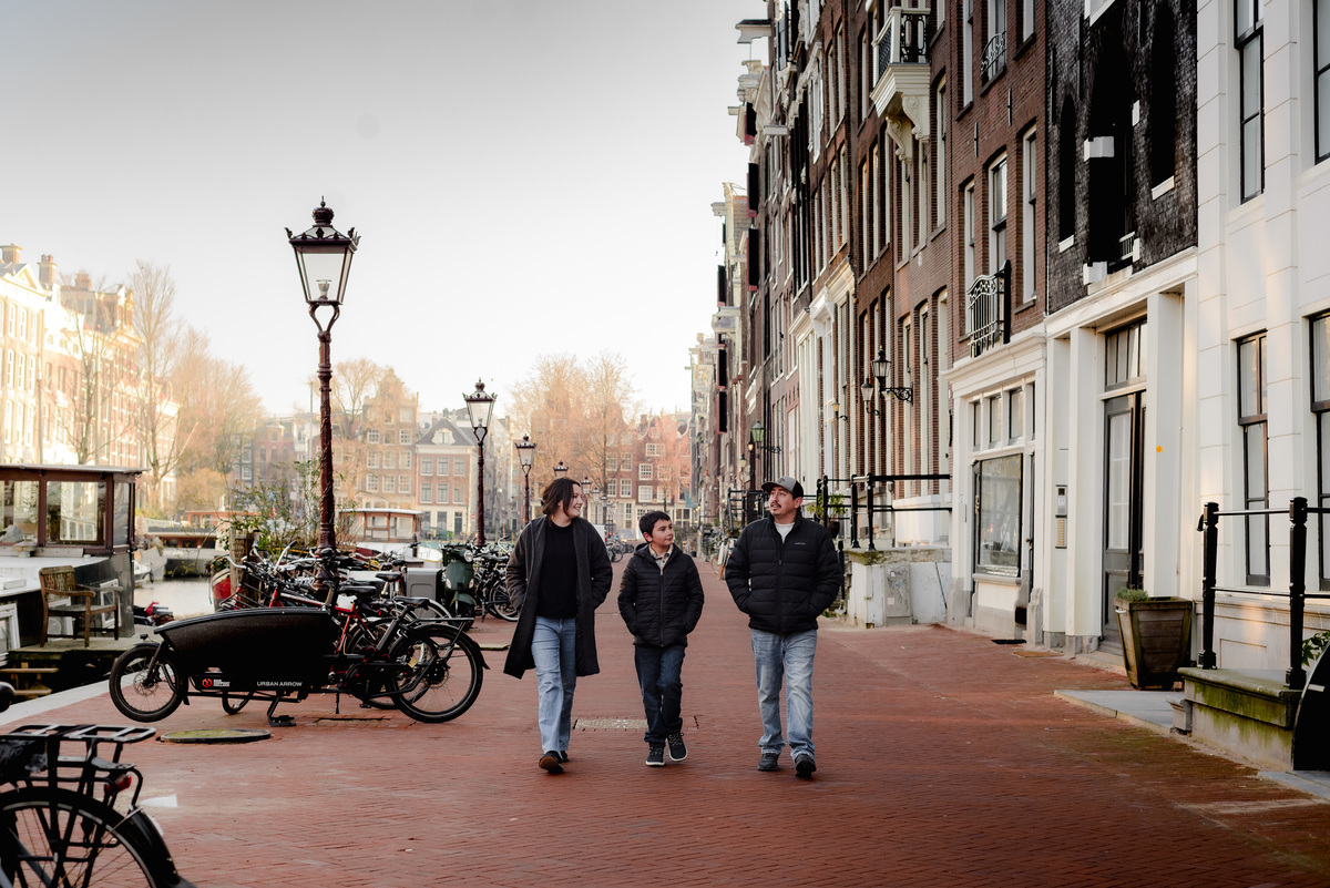 Vacation photography captures your travel memories in stunning, professional photos. Imagine exploring Amsterdam's iconic spots while a skilled photographer snaps magical pictures. This service includes guided tours, local tips, and tailored photography