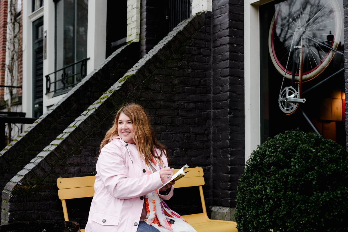 High-quality photos tell your story, engage your audience, and boost your brand's appeal. Discuss your goals for the shoot to ensure you get images that resonate with your audience.