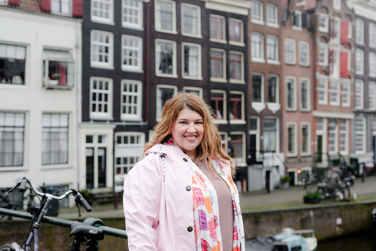 High-quality photos tell your story, engage your audience, and boost your brand's appeal. Discuss your goals for the shoot to ensure you get images that resonate with your audience.