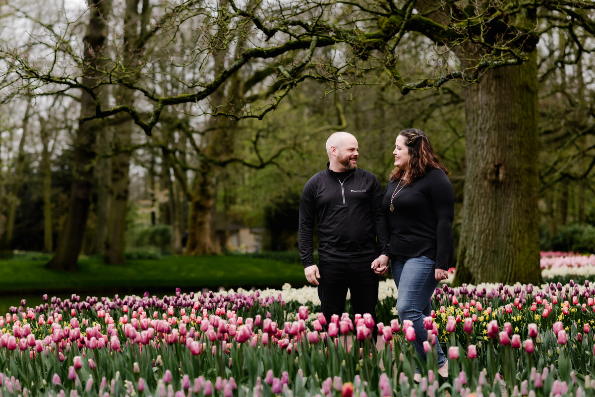 Keukenhof Gardens
April tulips
Rainy day photography
Keukenhof visit tips
Family photo session
Dutch tulip fields
Keukenhof early entry
Buienradar weather app
Amsterdam to Lisse trip
Keukenhof flowers in rain