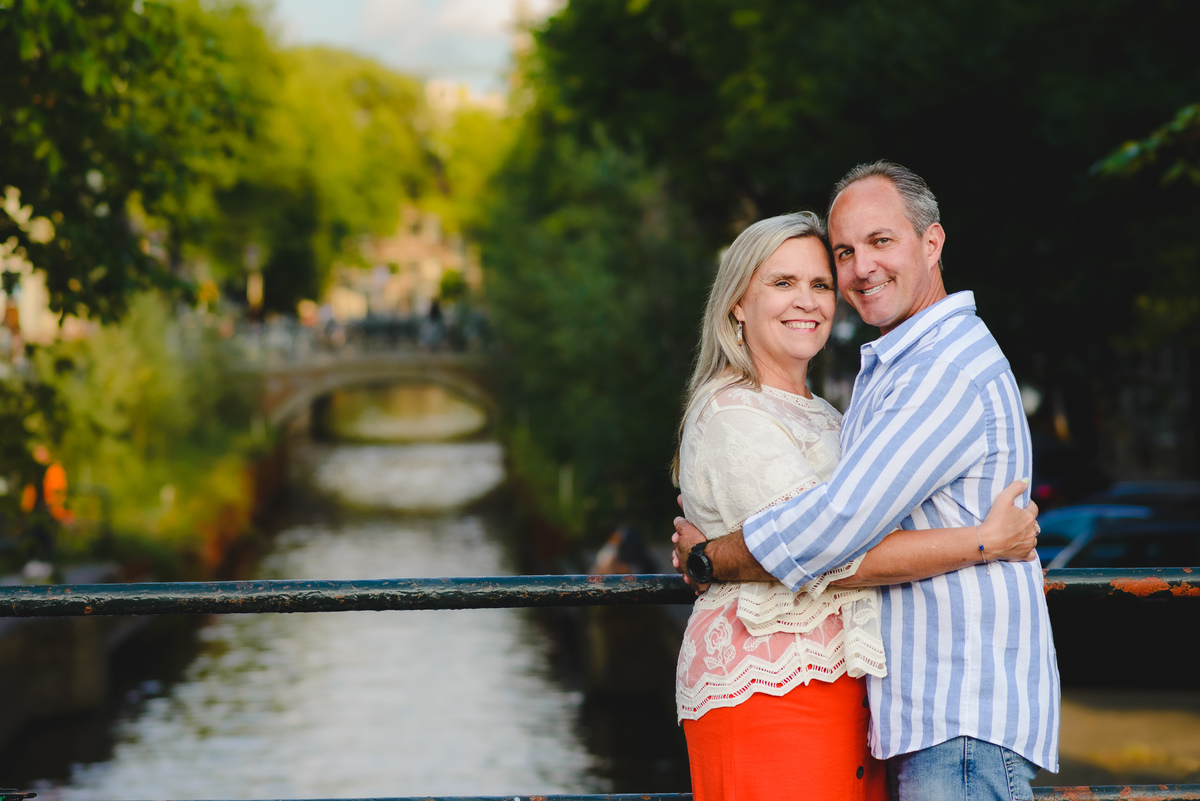 Vacation couple photography in Amsterdam city center