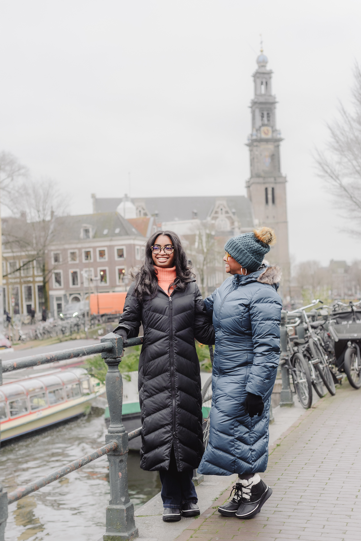 mother and daughter portrait Amsterdam