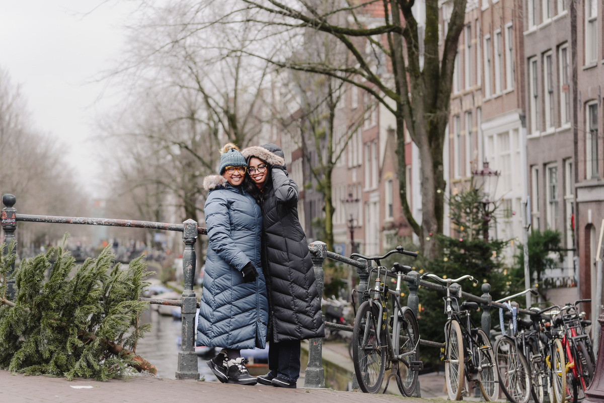 mother and daughter portrait Amsterdam