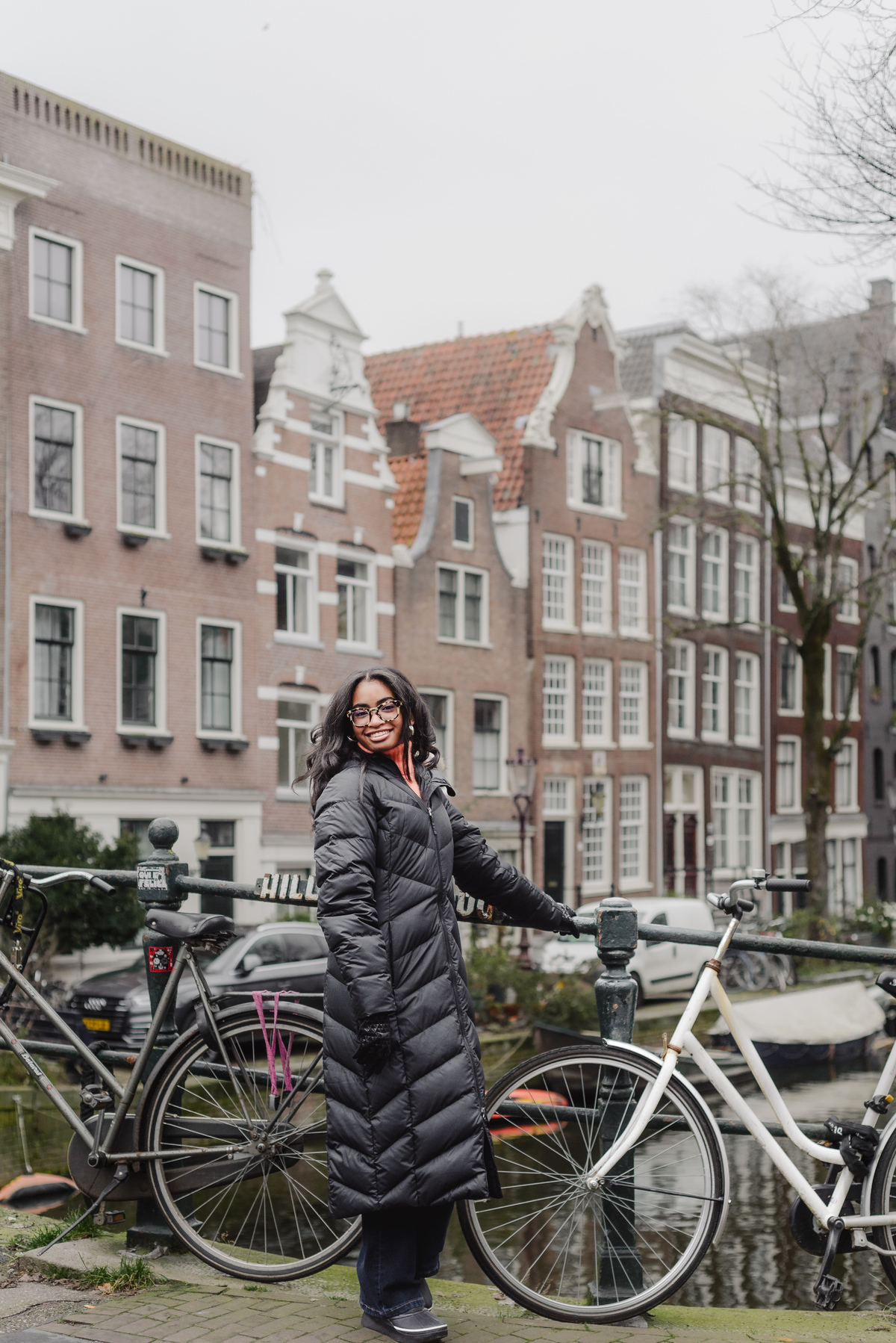 Teenage girl portrait during a winter photo session in Amsterdam