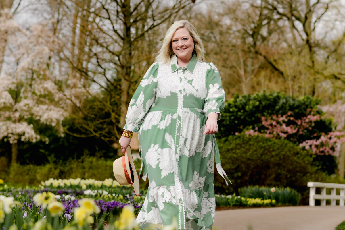 Hyacinths and daffodils at Keukenhof early season