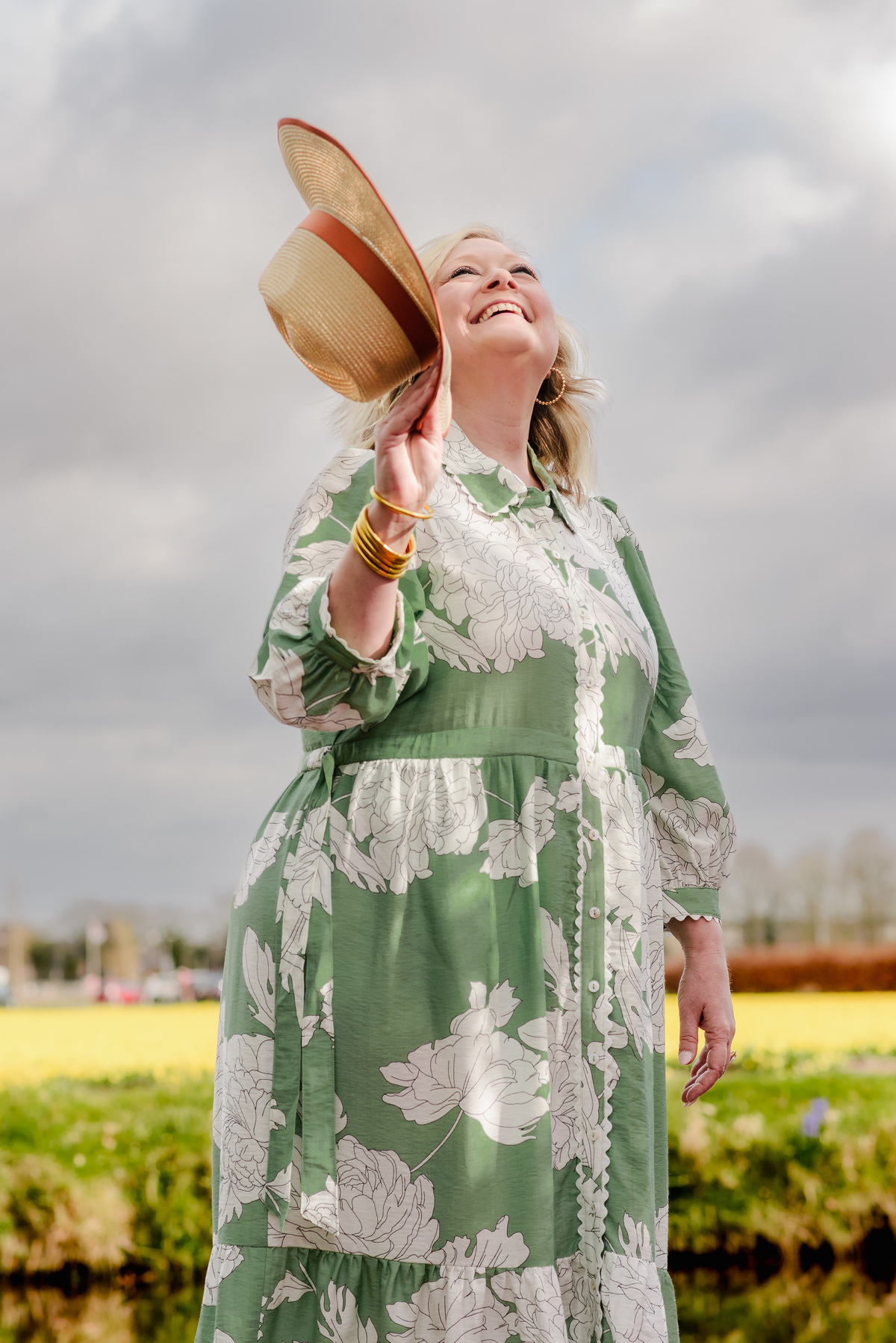 Hyacinths and daffodils at Keukenhof early season