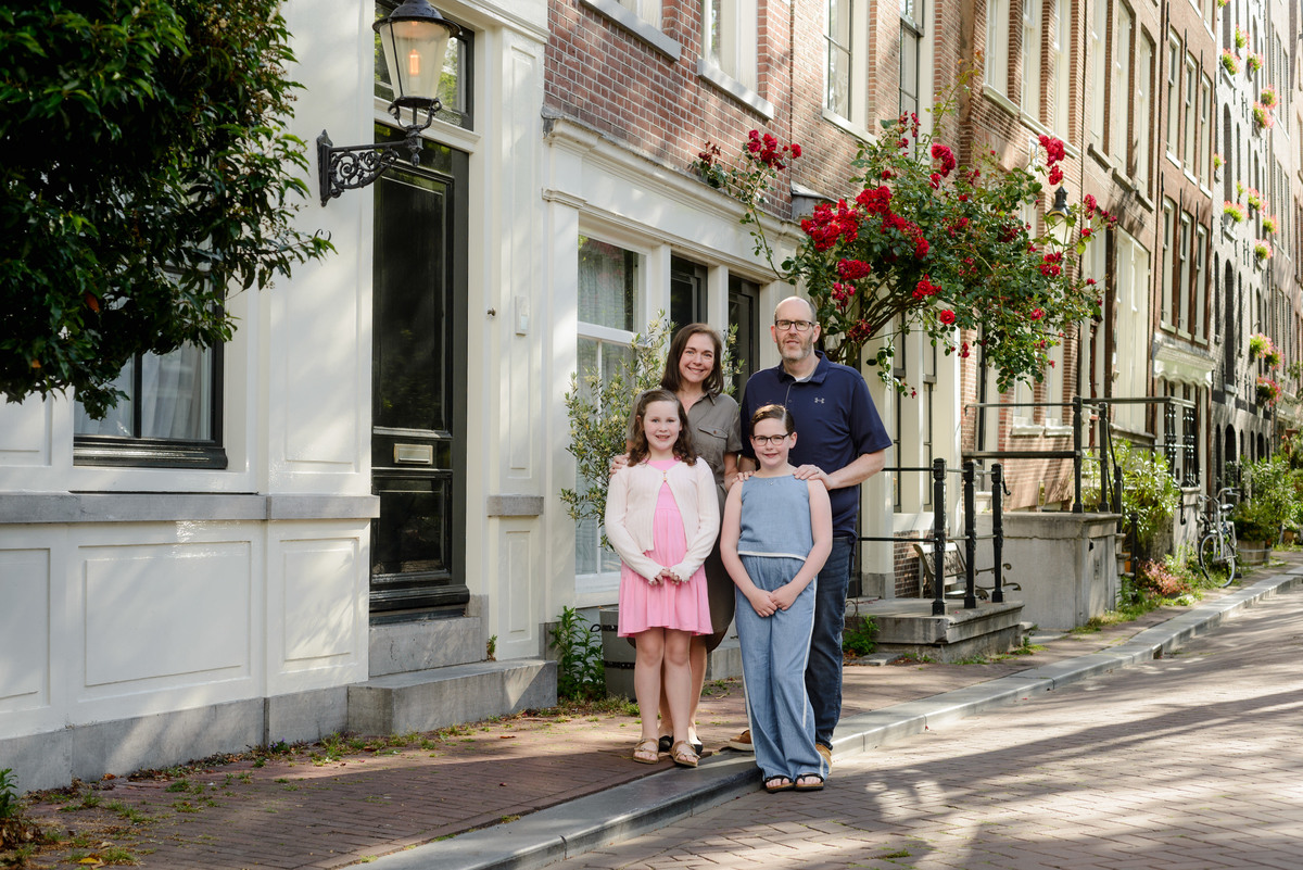 Natural family portraits captured during an Amsterdam vacation.