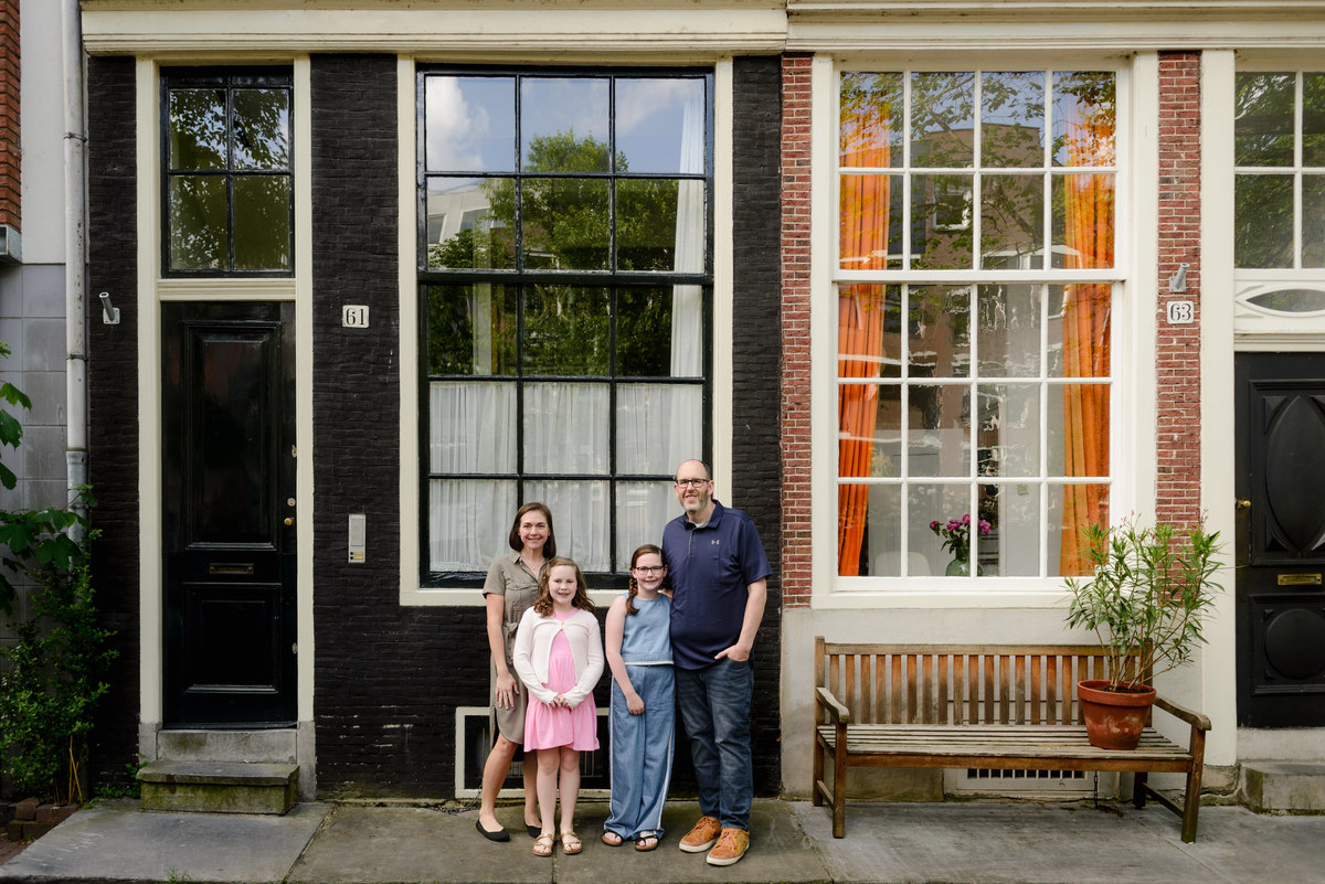 Natural family portraits captured during an Amsterdam vacation.