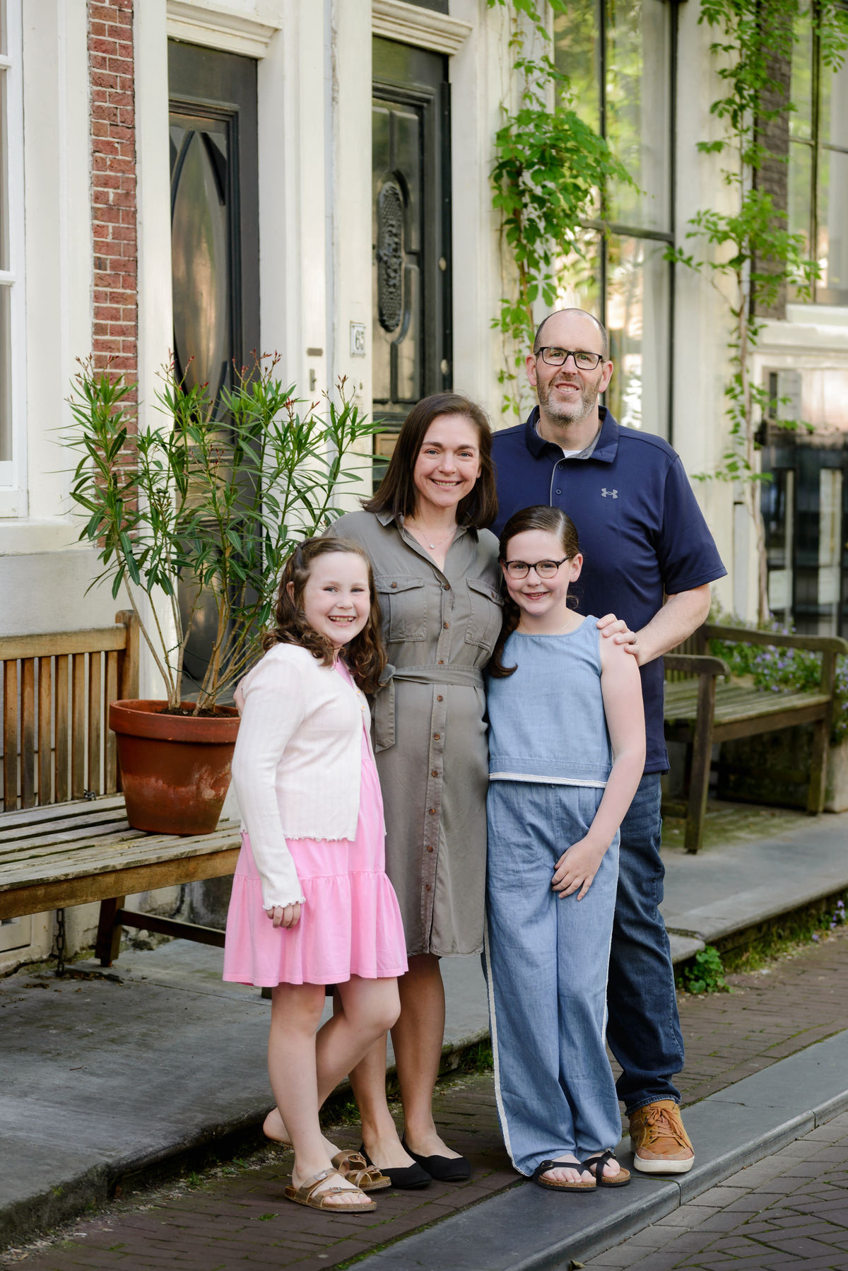 Natural family portraits captured during an Amsterdam vacation.