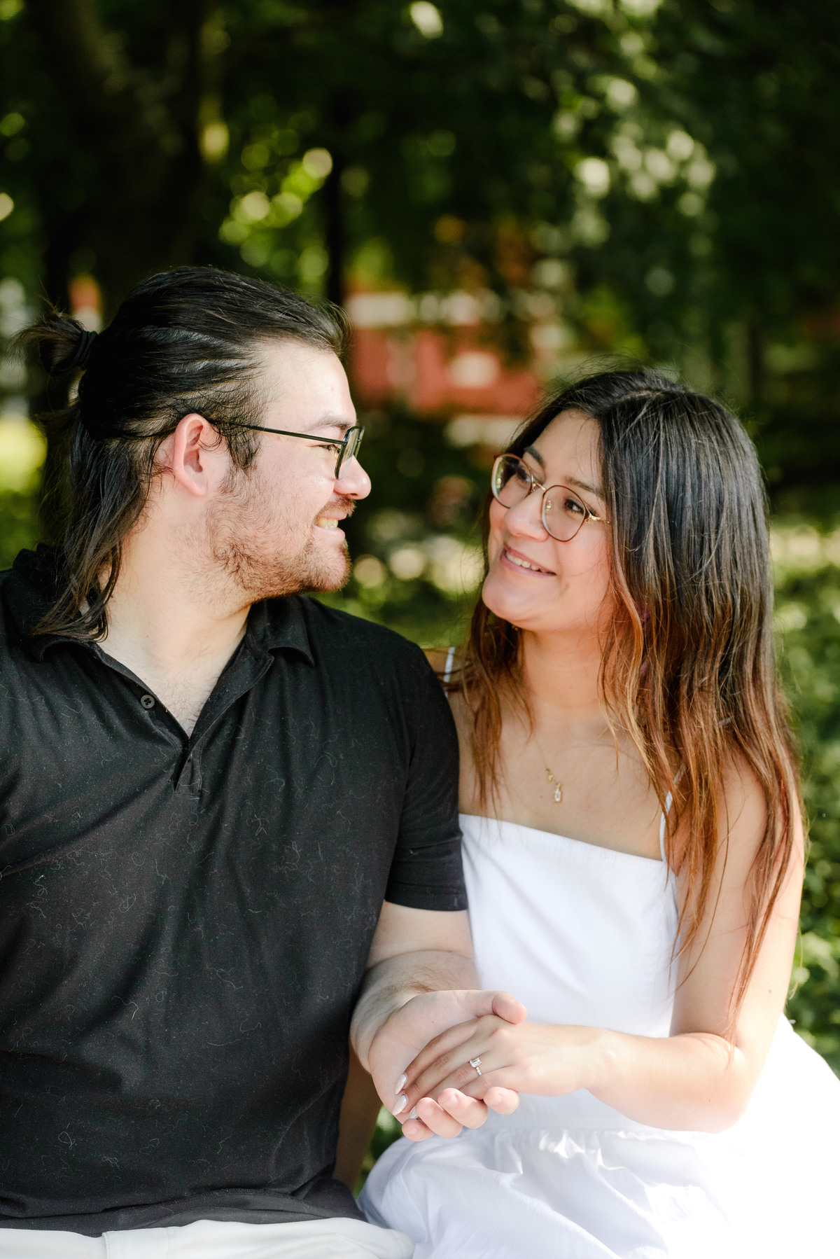 Engagement photography featuring Amsterdam's natural landscapes.