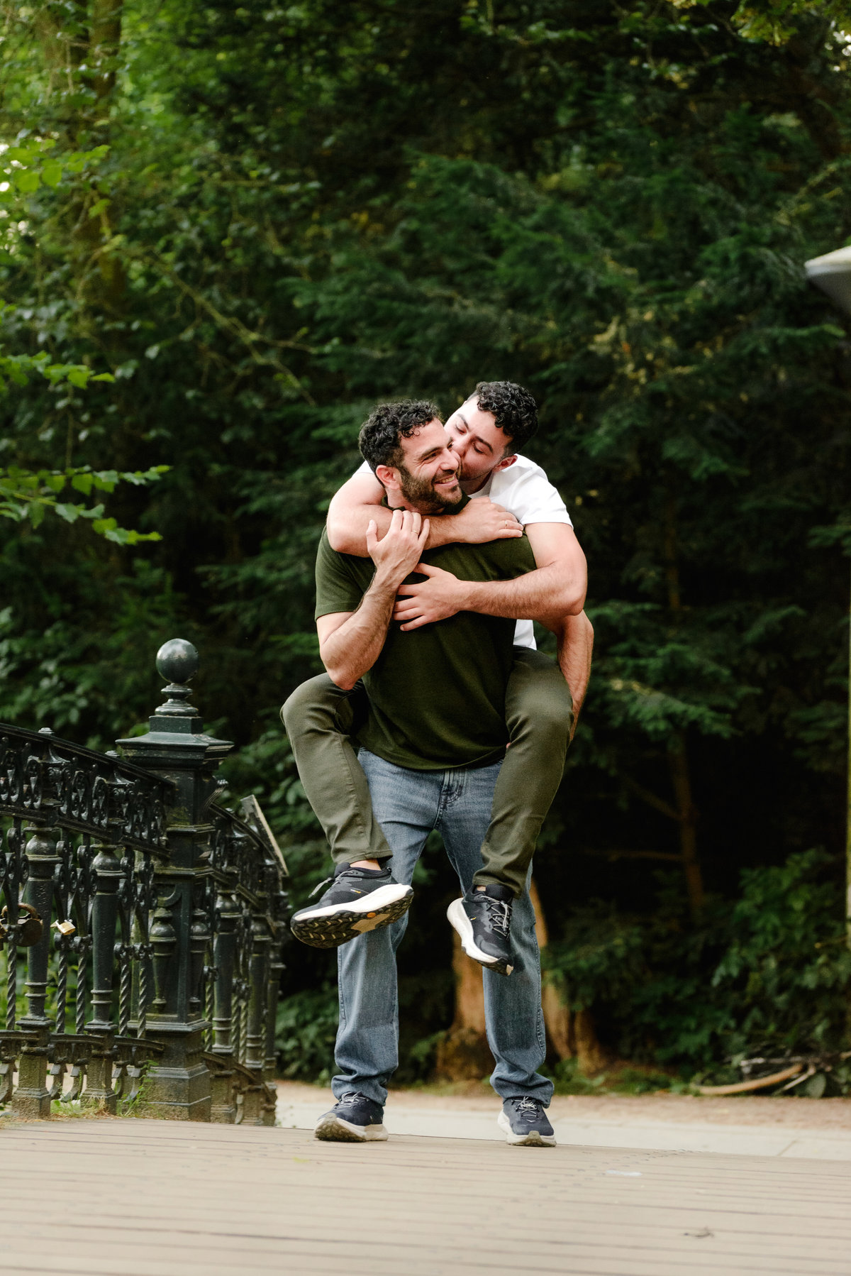 Romantic engagement portraits captured during golden hour in Vondelpark